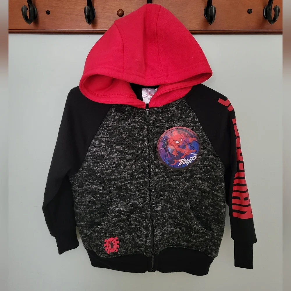 Marvel Spider-Man Full Zip Hooded Jacket Changing patch Size 3T‎